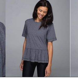 Lululemon Flouncy Peplum Tee Heather Gray